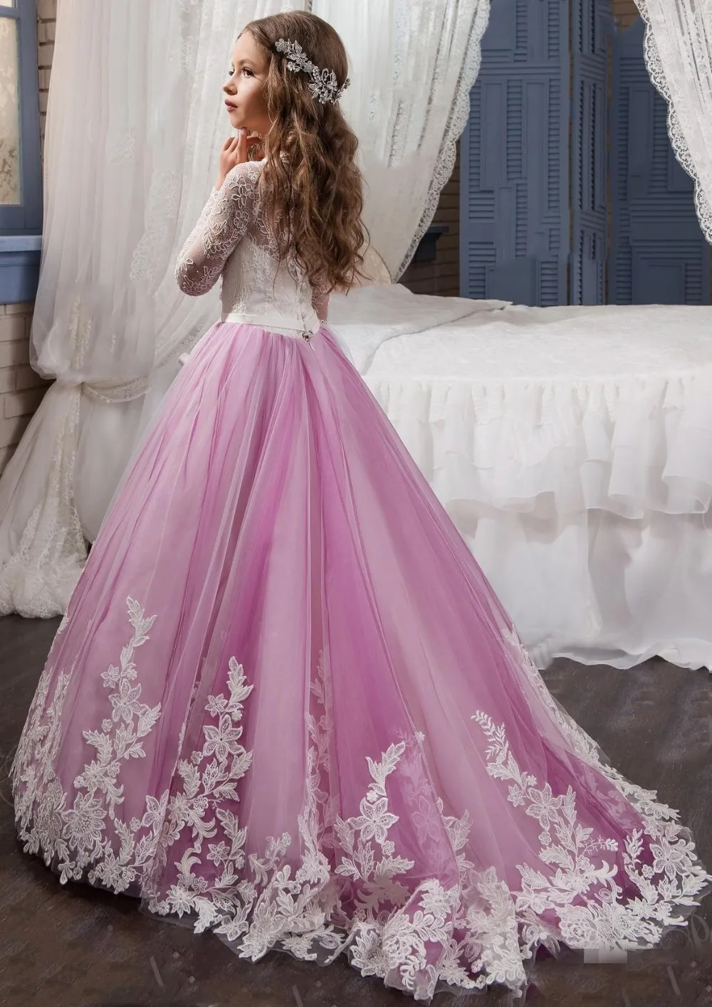 2017-Princess-Long-Sleeves-Lace-Flower-Girl-Dresses-2017-Vestidos-Puffy-Pink-Kids-Evening-Ball-Gown (1)