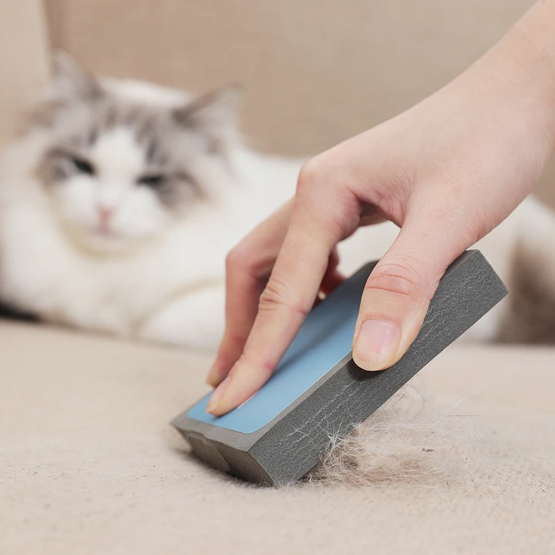 

Pet Dog Hair Cleaning Brush Foam Tool Hairbrush Cleaning Tool Hair Remover Brush Dogs Portable Hand Brushes Pet Supplies