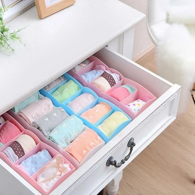 

LASPERAL 1PC Closet Storage Box Organizer 5 Grids Socks Bra Underwear Organizer Wardrobe Plastic Makeup Storage Box Desktop