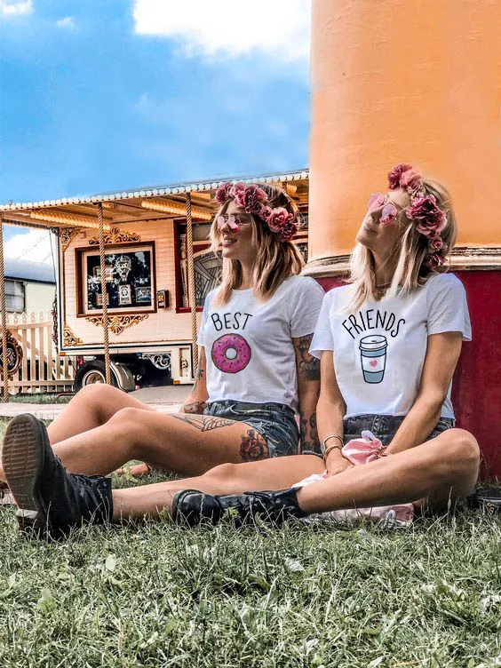 النساء المحملة أفضل صديق BFF قمصان مطابقة الكرتون دونات القهوة طباعة صديقة التي شيرت لطيف أفضل صديق القمصان وتتسابق