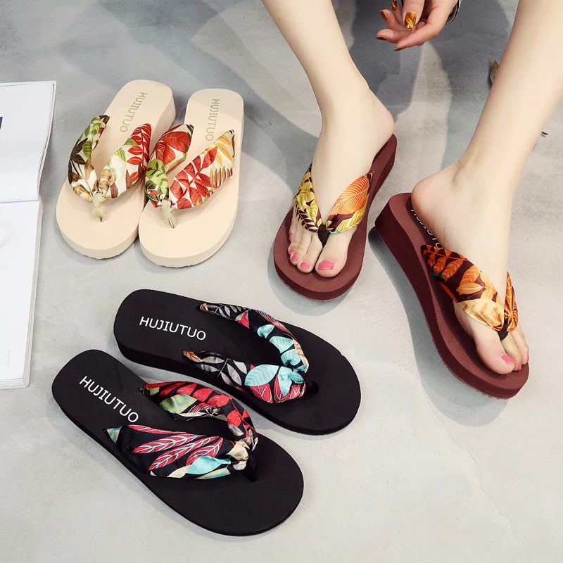 trendy slippers 2018