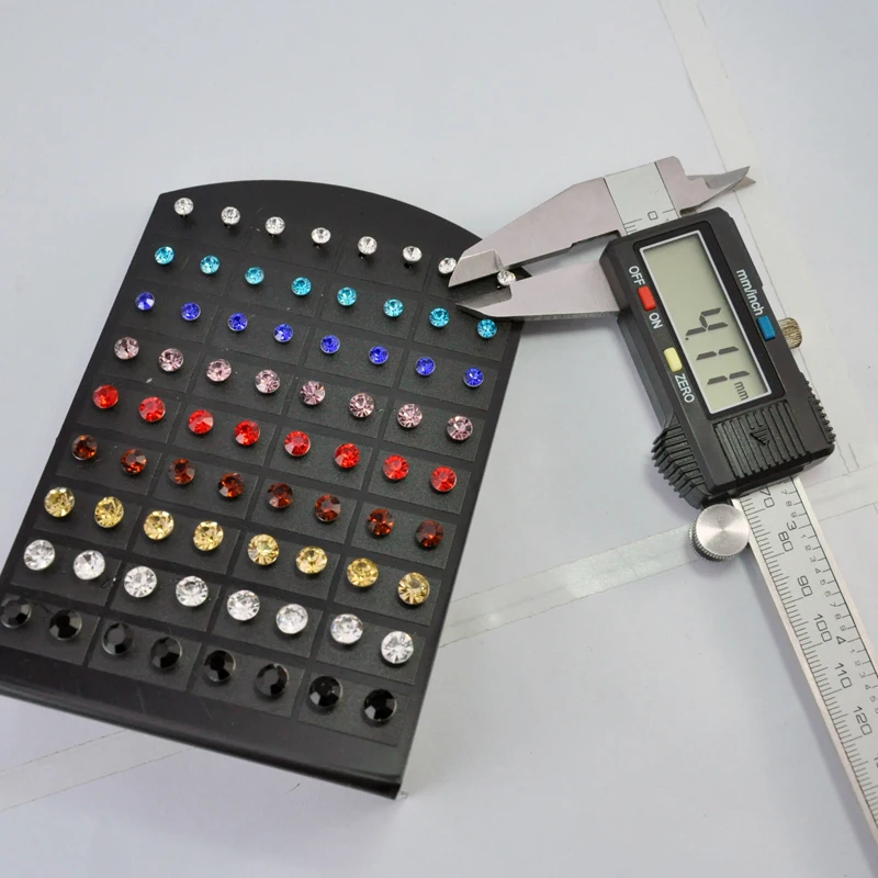 One Card 36Pairs Fashion Stainless Steel Multicolor Rhinestone Stud Earrings Wholesale Women Jewelry Lots LB286 6