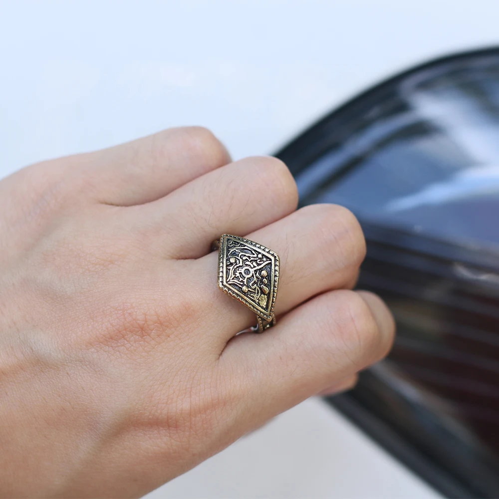 Cosplay Game DS Ring Ring OF Favor Vintage Ring Fashion Halloween Ring Props New (18)