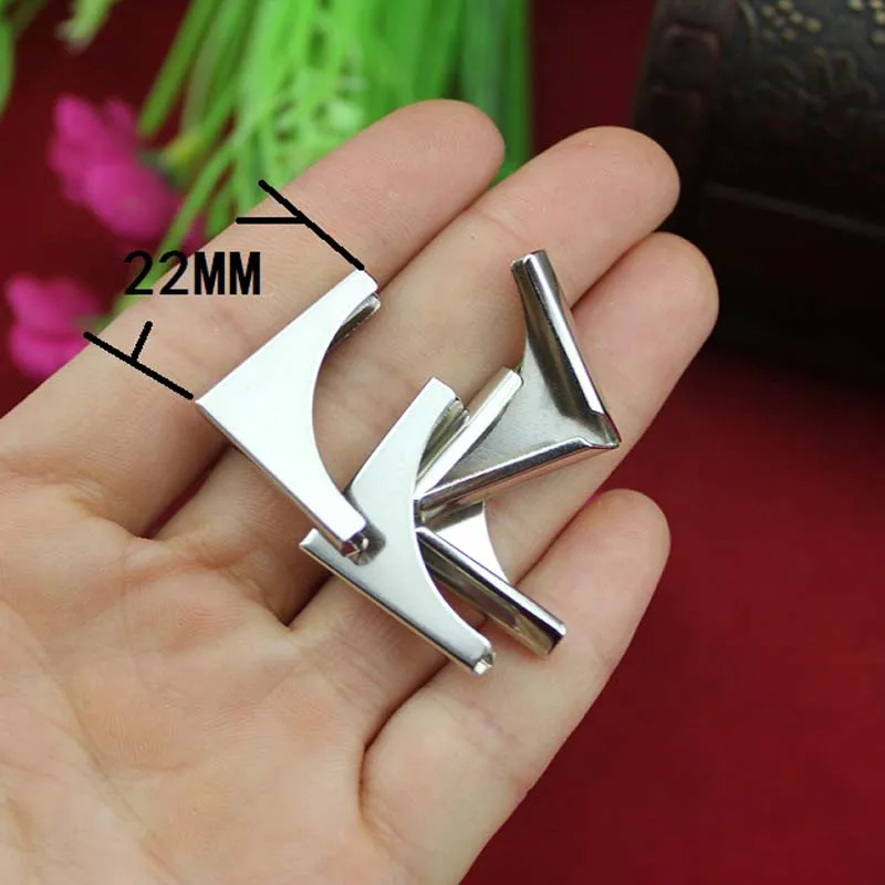 

Silver Plated Book Scrapbooking Albums Menus Corner Protectors Metal Corners For Books,Pattern Carved,22*22*3mm,Fit 3mm,6Pcs