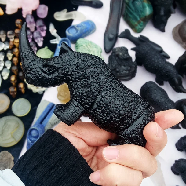 

100-120mm natural quartz crystal obsidian rhino delicate carving handicraft to heal no polishing