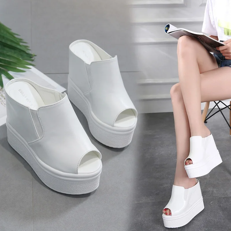 

Increased Internal Women's Slippers 2019 Peep Toe Shoes Ladies Flip Flops Platform On A Wedge Med Slides New Flip-flops Flat