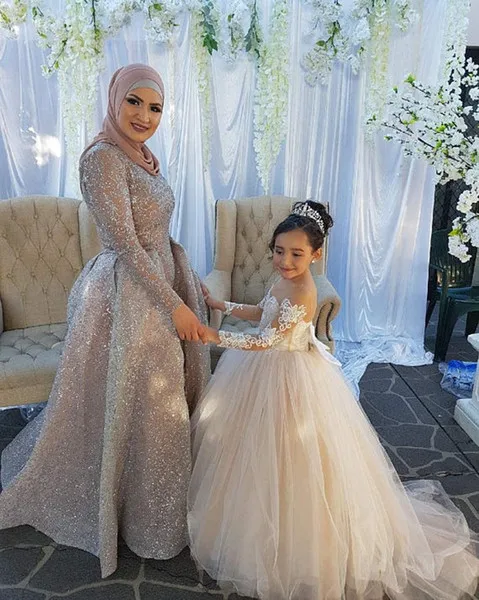 rBVaEFnN2IqAG764AAMIB6X1tb4661