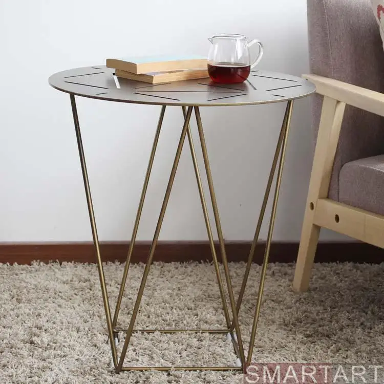 Nordic style sofa corner table Locke creative fashion side table modern minimalist wrought iron small round coffee table Nordic style sofa corner table Locke creative fashion side table modern minimalist wrought iron small round coffee table