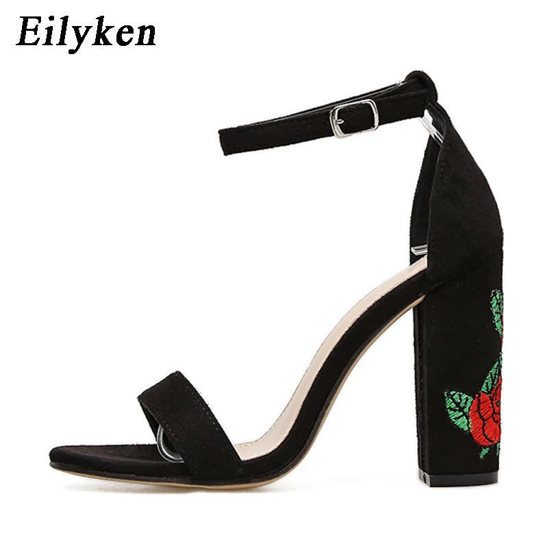 Eilyken/Новинка года; сезон лето; женские босоножки на высоком каблуке с цветочной вышивкой и ремешком; модные женские туфли-лодочки; пикантные туфли на высоком квадратном каблуке - Цвет: Black