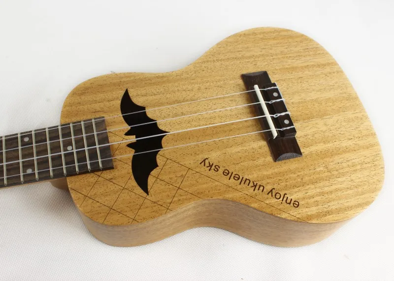 Ukulele 24 дюйма красная мини электрическая акустическая гитара 4 струны Ukelele гитары ra
