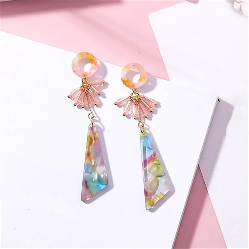 MENGJIQIAO-2018-New-Elegant-Colorful-Triangle-Acrylic-Long-Earrings-For-Women-Small-Circle-Crystal-Tassel-Boucle (3)