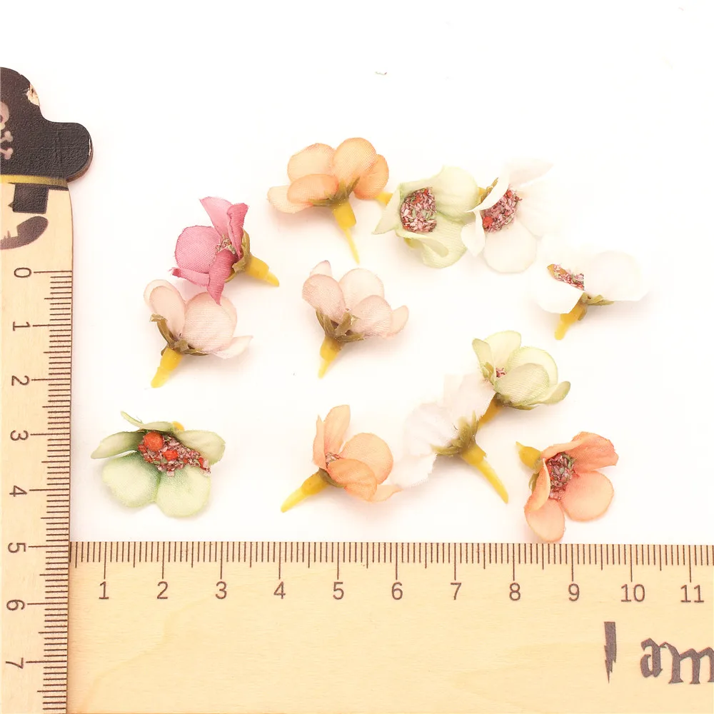PipiFren 50Pcs Multicolor Daisy Flower Heads Artificial Flowers High Quality Fake Wreath Wedding Car Decoration yapay cicek PipiFren 50Pcs Multicolor Daisy Flower Heads Artificial Flowers High Quality Fake Wreath Wedding Car Decoration yapay cicek