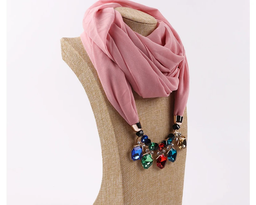 scarf_12