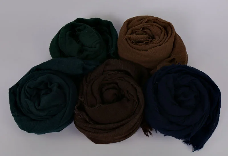 Новинка, хлопковый шарф с морщинами и пузырьками, простые Популярные шали Хиджаб, весенний мусульманский шарф, 85 цветов, шарфы/шарф 180*100 см