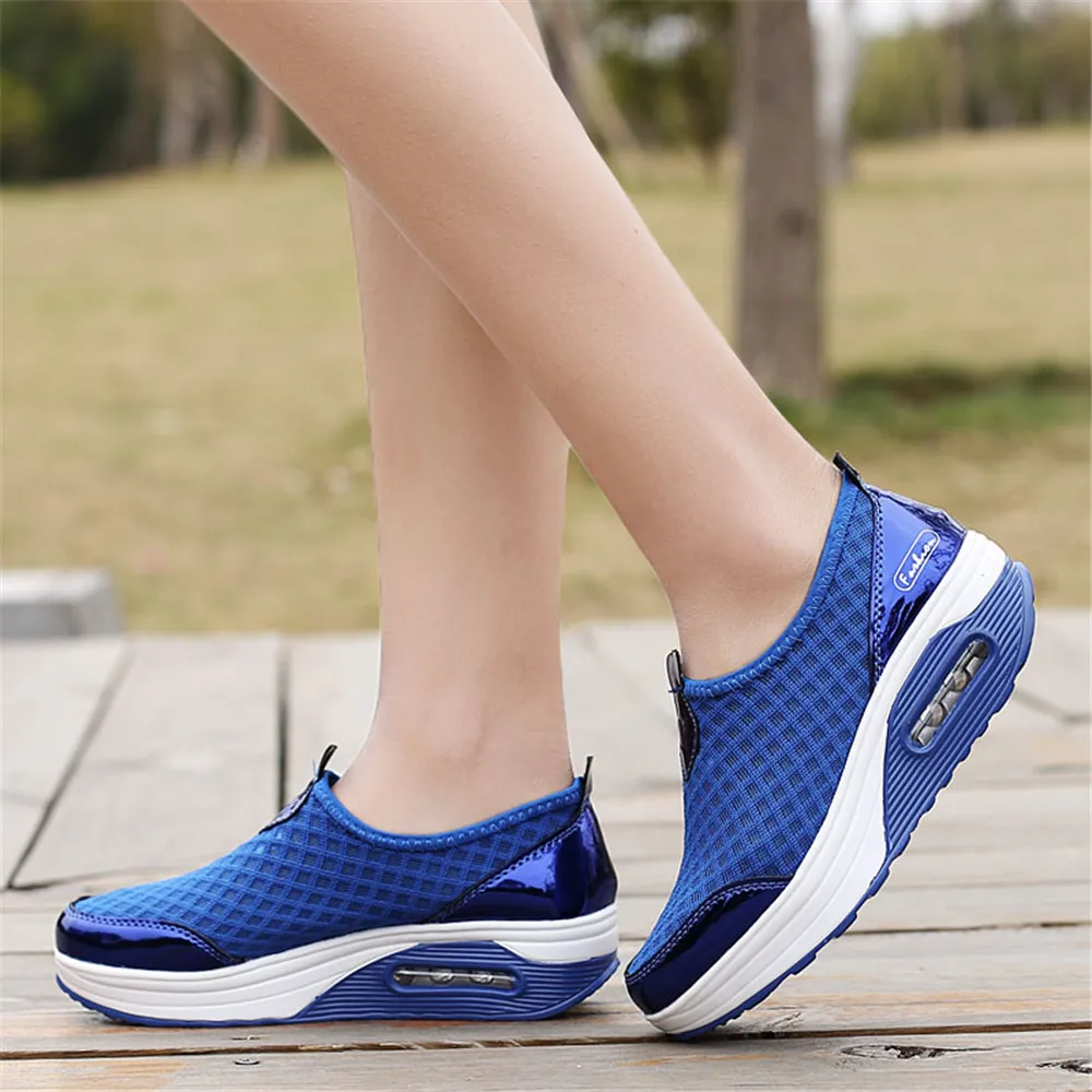 

2019 New Fashion Mesh Airs Shoes and Breathable and Slip-On Summer Med (3cm-5cm) Sneakers for Women