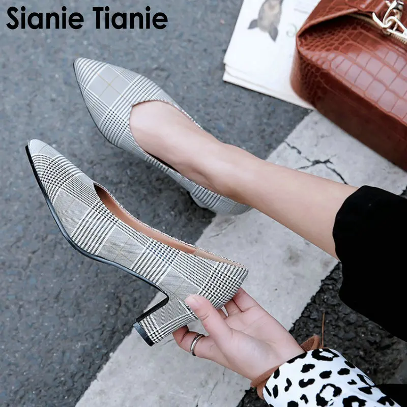 

Sianie Tianie 2019 PU plaid checked houndstooth elegant ladies office pumps V design fashion women square high heels stilettos