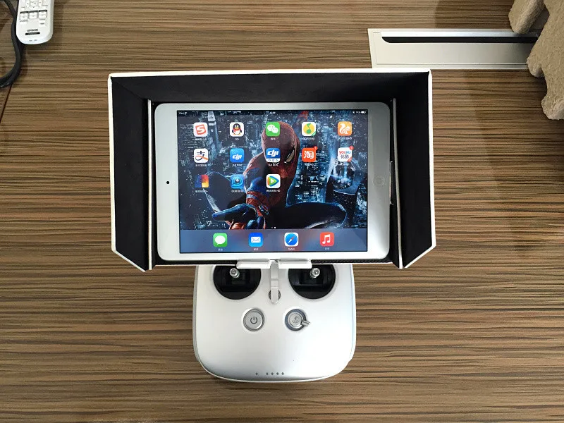 DJI Phantom 3/4 Inspire 1 Sunshade Phone Sun Hood For IPad Mini 2 3 IPad Air Air 2 IPhone 5 6 6Plus SAMSUNG Galaxy S5 S6 Note DJI Phantom 3/4 Inspire 1 Sunshade Phone Sun Hood For IPad Mini 2 3 IPad Air Air 2 IPhone 5 6 6Plus SAMSUNG Galaxy S5 S6 Note