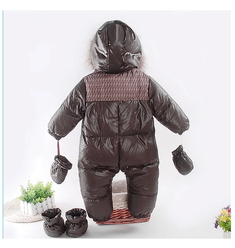 Одежда для малышей Зимние Куртка, с утинным пухом пуховая одежда коричневого цвета одежда для детей с воротником из меха енота комбинезон для мальчиков, для малышей ясельного возраста, теплая куртка