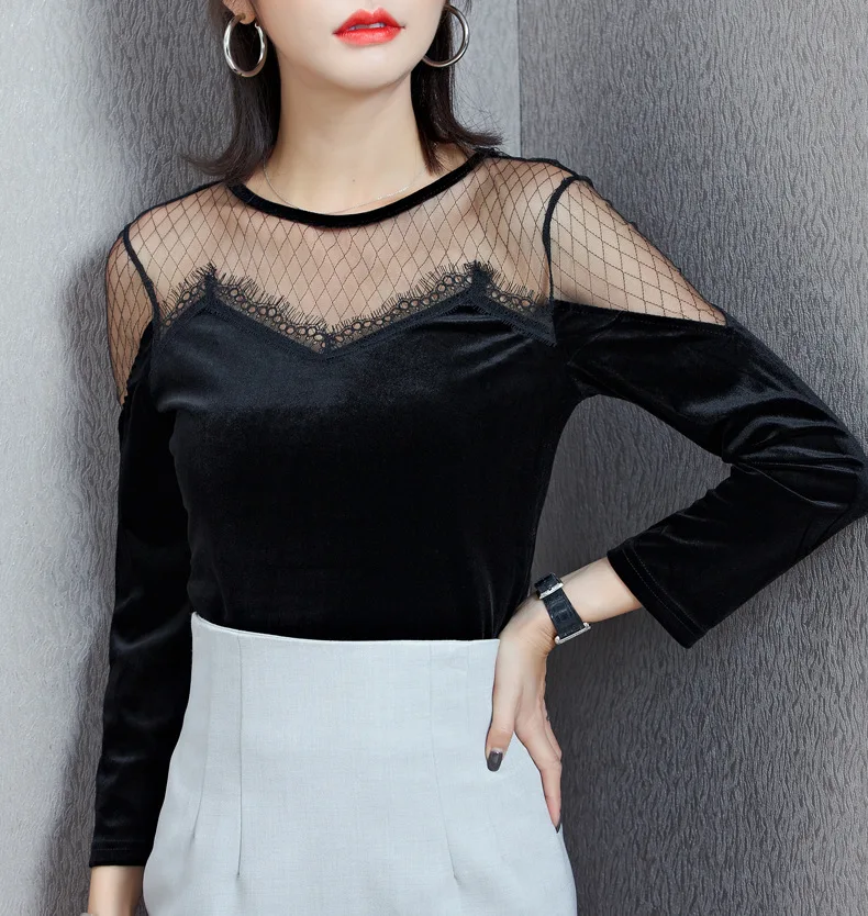 

2019 Spring Sexy Hollow Out Mesh Patchwork Velour T-shirts Women Slim Body Lace Spliced Velour Pullovers Long Sleeve Velvet Tops