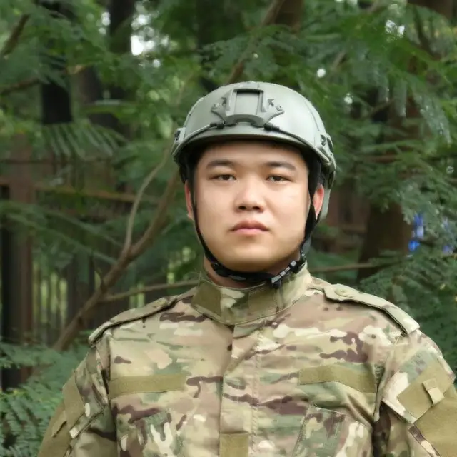 Protective Paintball Wargame Helmet Army Airsoft MH Tactical FAST Helmet with Protective Goggle Lightweight