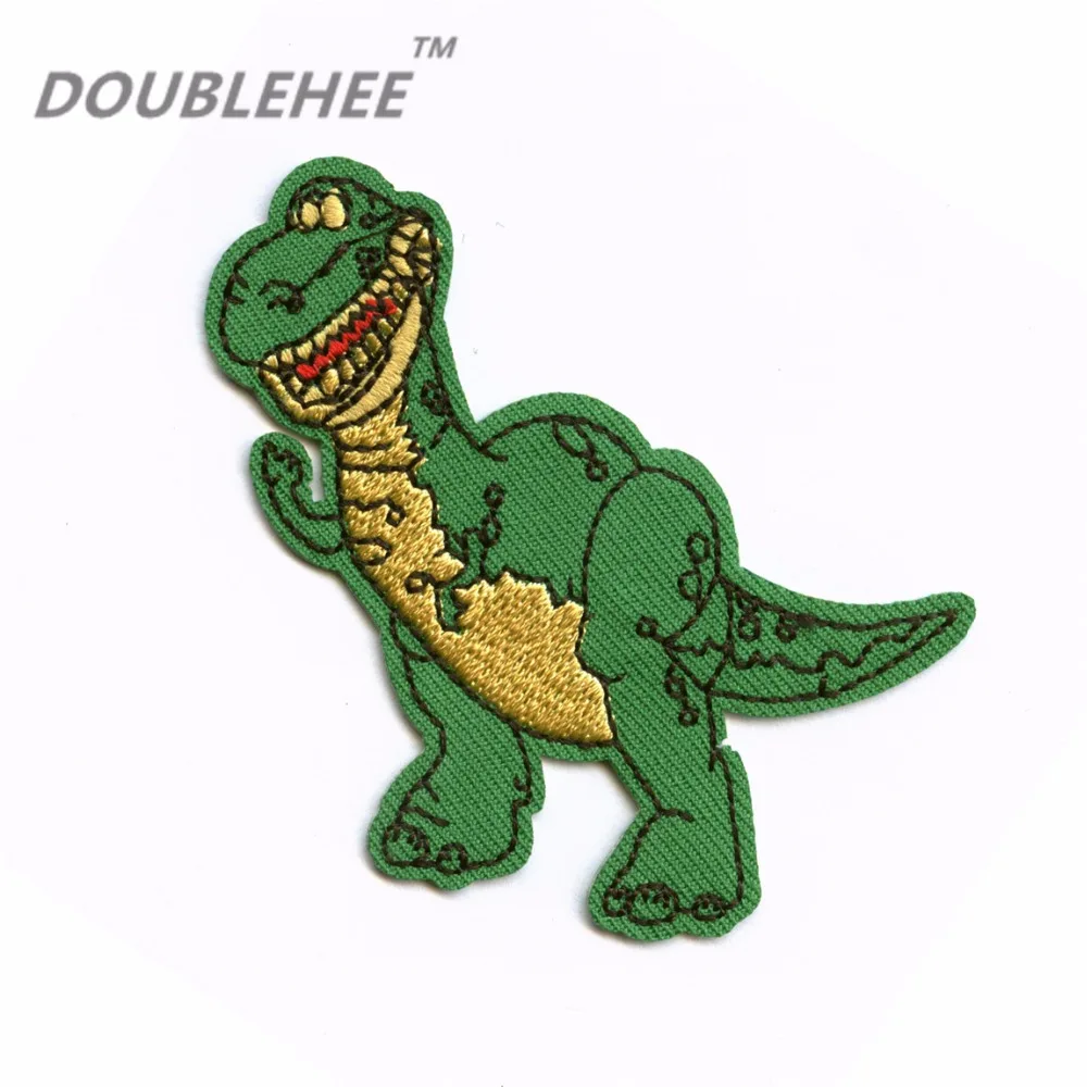 

DOUBLEHEE 6.2cm*6cm Embroidered Iron On Patches For Clothing Delicate Quality Dinosaur Design For diy Shoes Bag Accessories