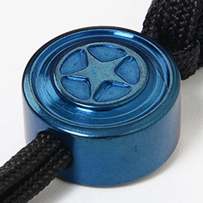 Красочные Звезды шаблон титановый сплав нож бусины Паракорд веревка Открытый EDC аксессуары - Цвет: Синий
