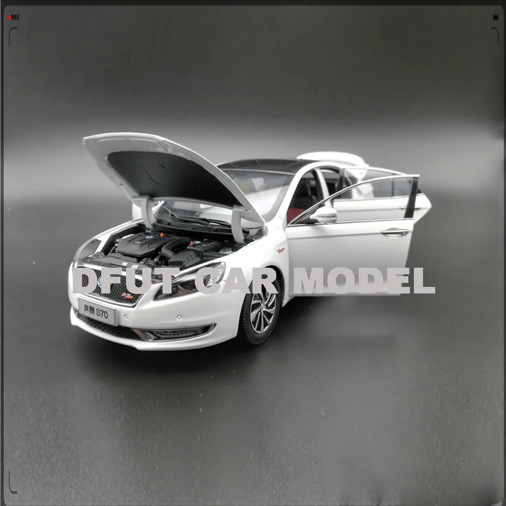 1:18 сплав B70 модель автомобиля Детские игрушечные машинки оригинальные
