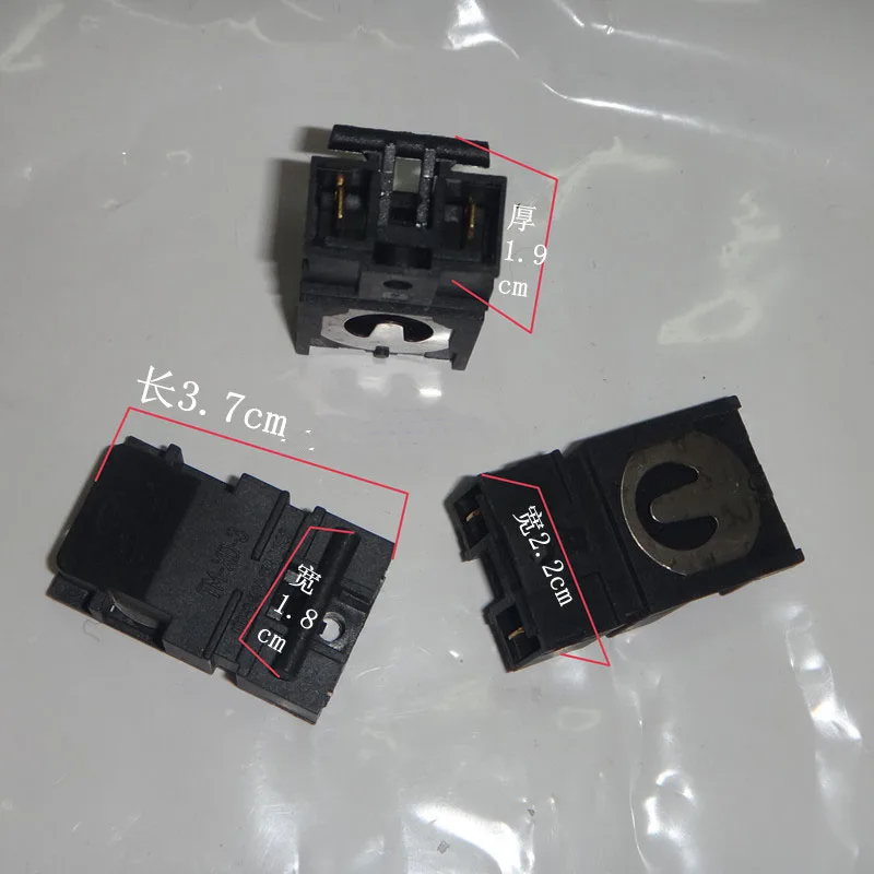 

1PCS Electric Kettle Thermostat Temperature Controller switch TM-XD-3 100-240V 13A T125
