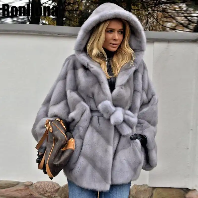 manteau fourrure avec capuche