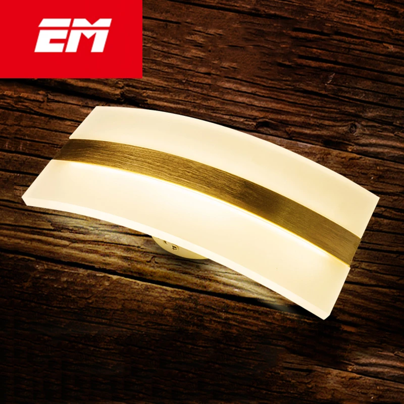 Creative-curve-shape-acrylic-wall-light-85-265V-living-room-study-background-lamp-bedside-lighting