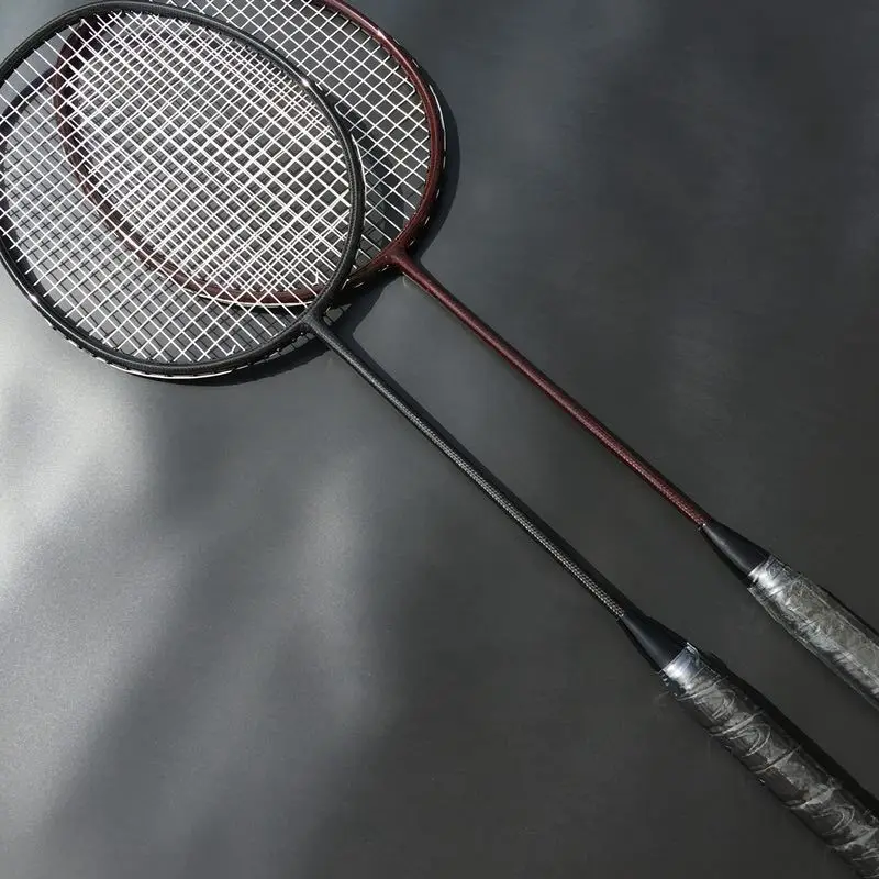 1 unid shippingBLACK libre tejido raqueta de bádminton 100% de fibra de carbono raqueta de bádminton 4u 82G