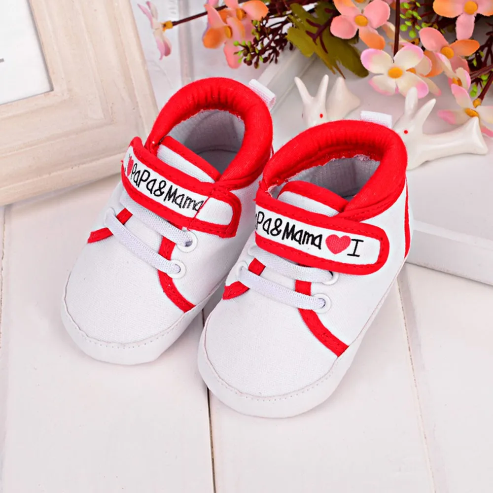 Обувь для малышей кроссовки для детей с мягкой подошвой и надписью I Love PaPa& MaMa, обувь для ползунков 0-18 месяцев