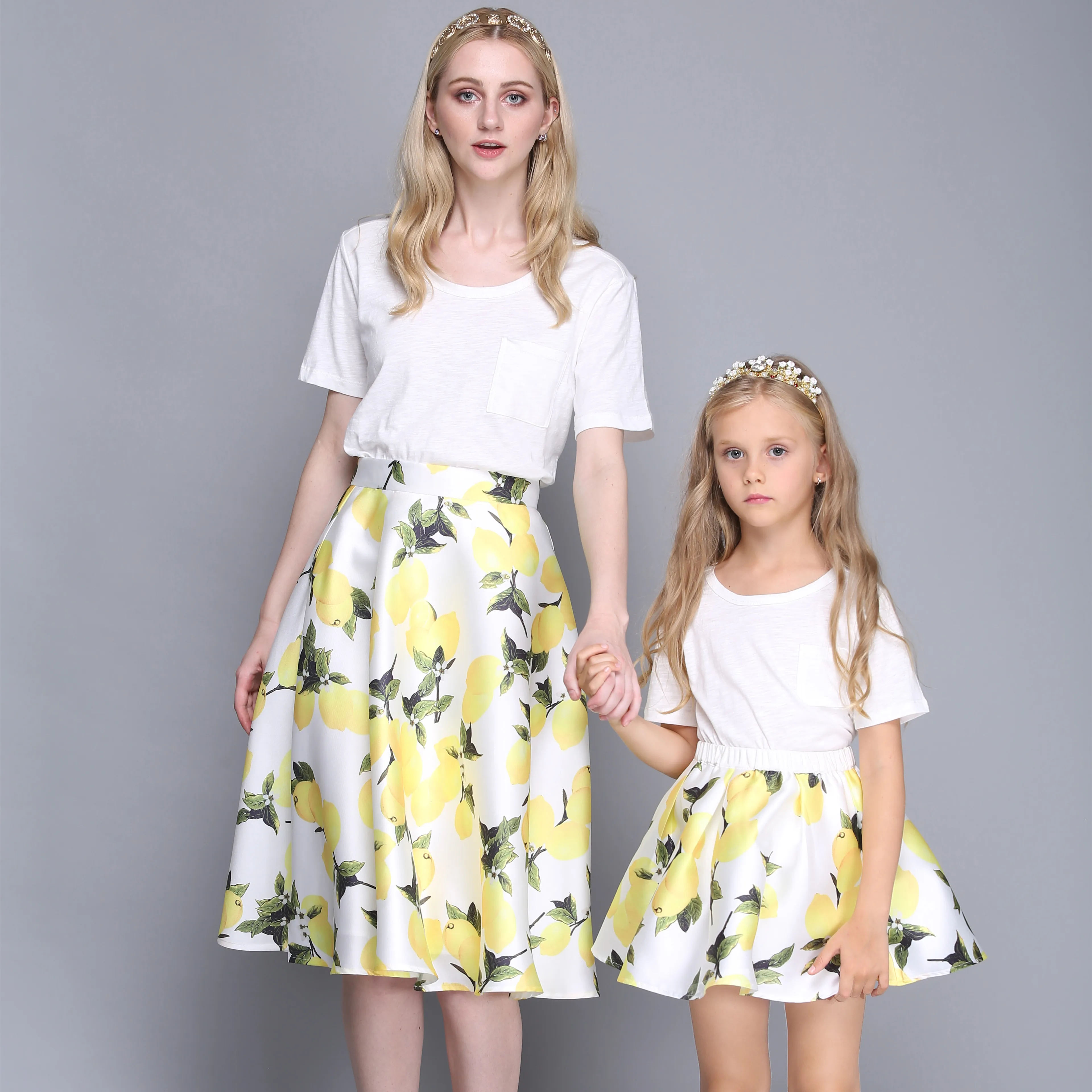 Fashion Europe Style Yellow Print Mother Daughter Skirt Family Look Summer Family Mother