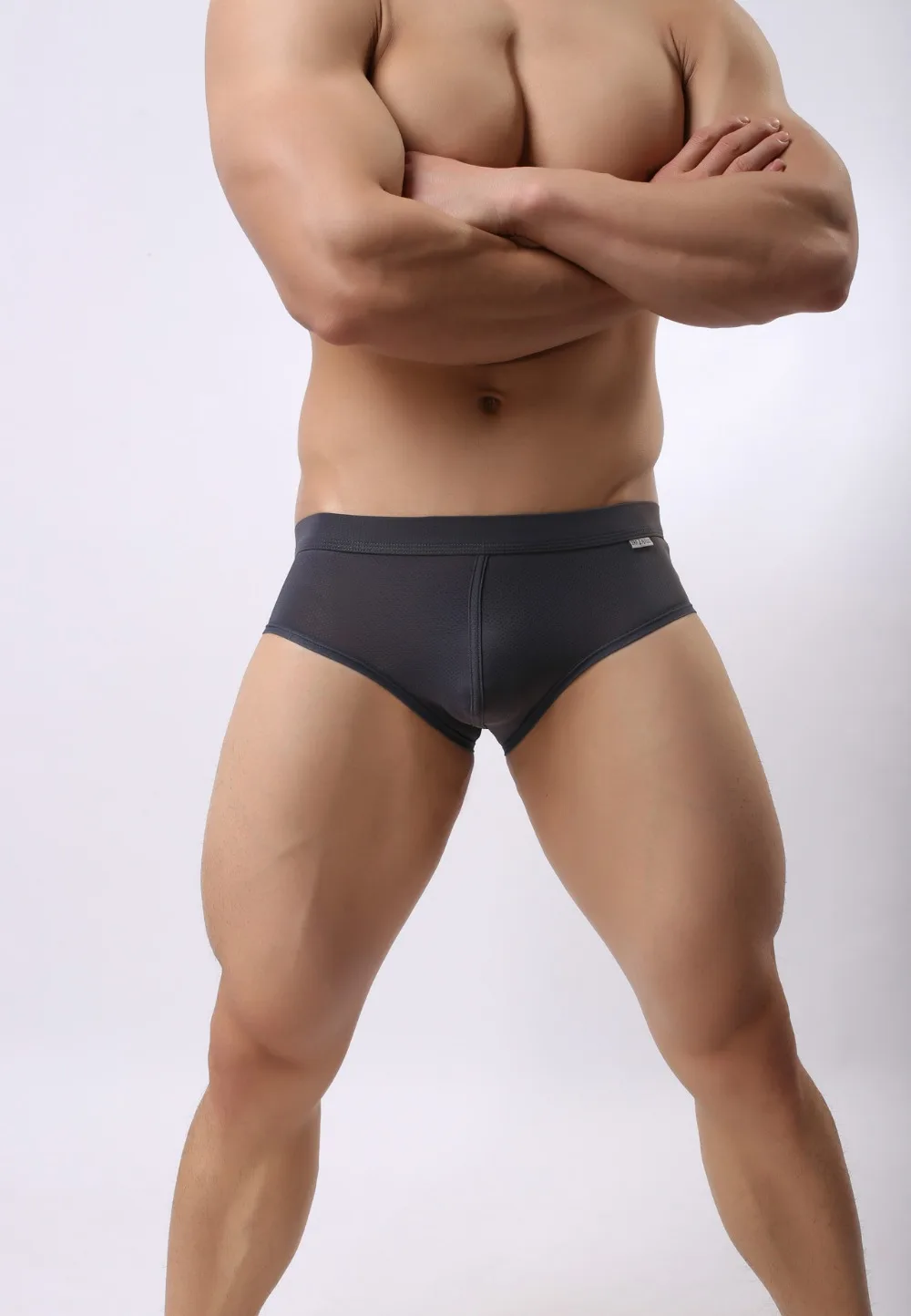 B1144gray1