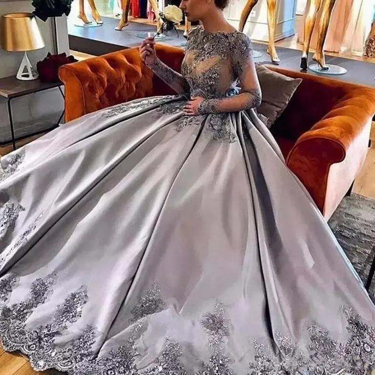 Потрясающее серебряное бальное платье с длинным рукавом вечернее 2019 женское
