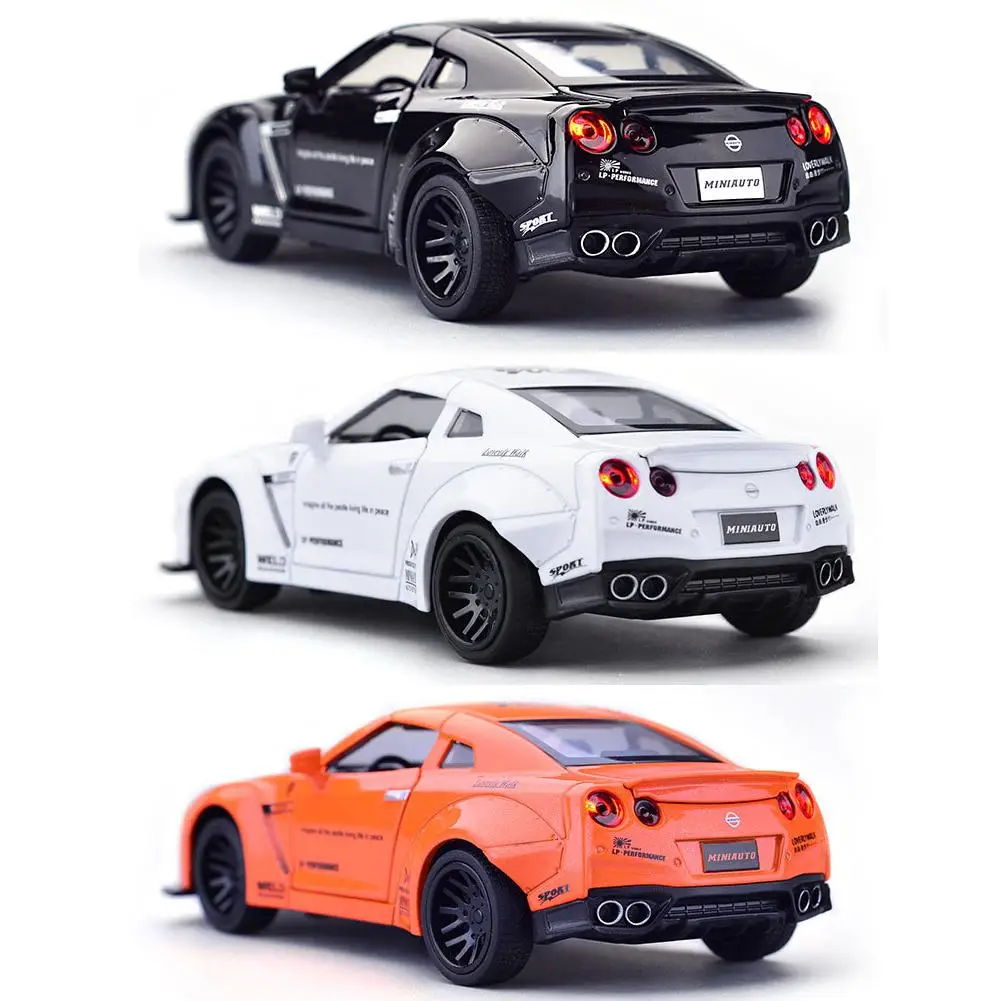 nissan diecast