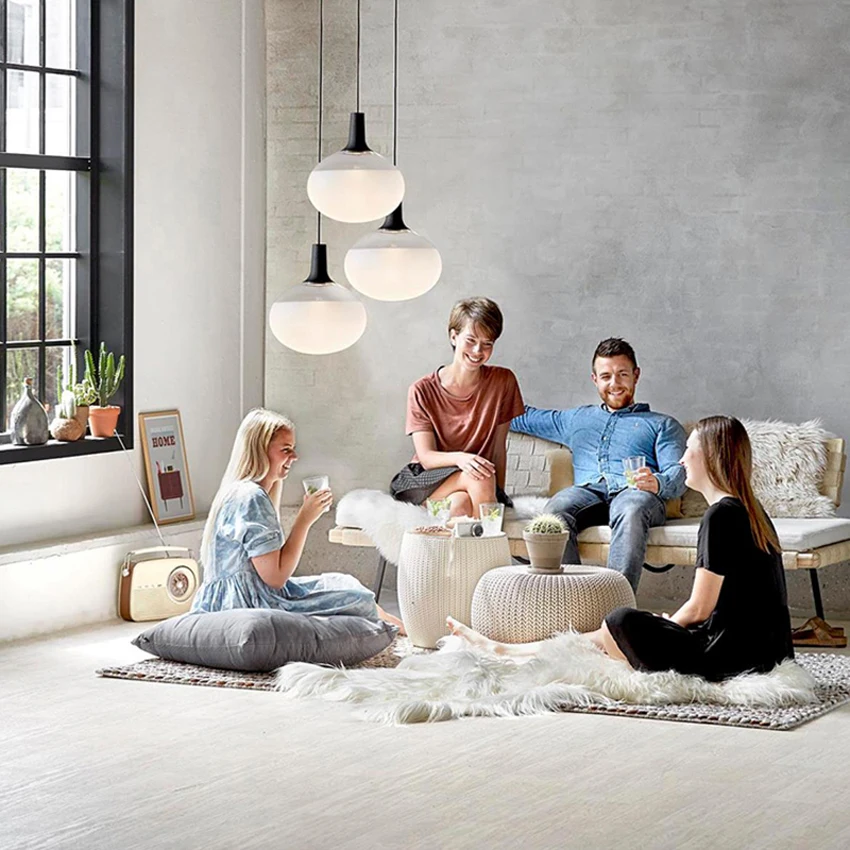 

Nordic Modern Oval Pendant Lights Designer Led Glass Hanging Lamps Dining Room Bedroom Bedside Decor Kitchen Fixtures Luminaire