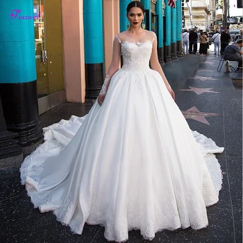 

New Gorgeous Appliques Chapel Train Satin A-Line Wedding Dresses 2020 Luxury Beaded Scoop Neck Long Sleeve Bridal Gown Plus Size