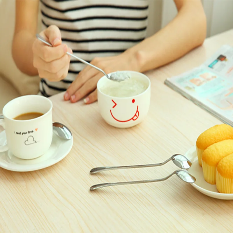

Creative Stainless Steel Spoon Two Types of Choice Green Office Tea Dessert Ice Cream Kitchen Accessories Ice Round Stirring