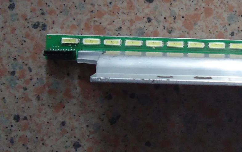 FOR changhong 3D32A70000IC Article lamp FOR skyworth 32E700S 6922L-0033A