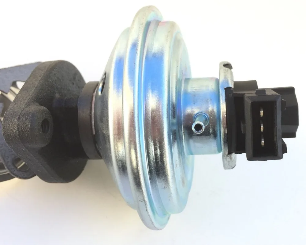 Cylinder Head Valve Cover For BMW Mini Paceman R61