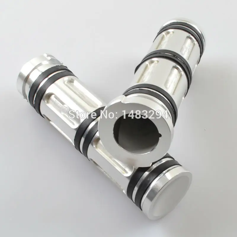 

Silver 25mm Aluminum CNC Handle Bar Hand Grips Case For Harley Sportster Touring Dyna Softail Custom