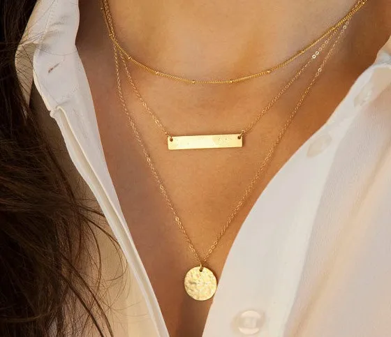 

Fine Jewelry Gold Necklaces Charms Fatima Hand Pendants Necklaces For Women Smart Girls Wholesales Free Shipping kolye