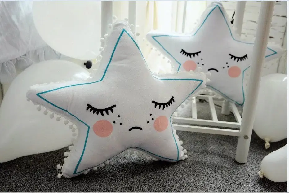star cushion (2)