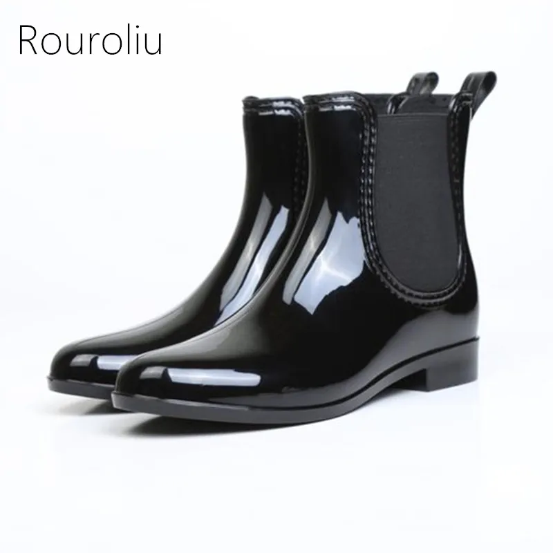 

Rouroliu Women Fashion PVC Soft Elastic Band Rainboots Short Ankle Flat Heels Rain Boots Waterproof Water Shoes Wellies ZJ171