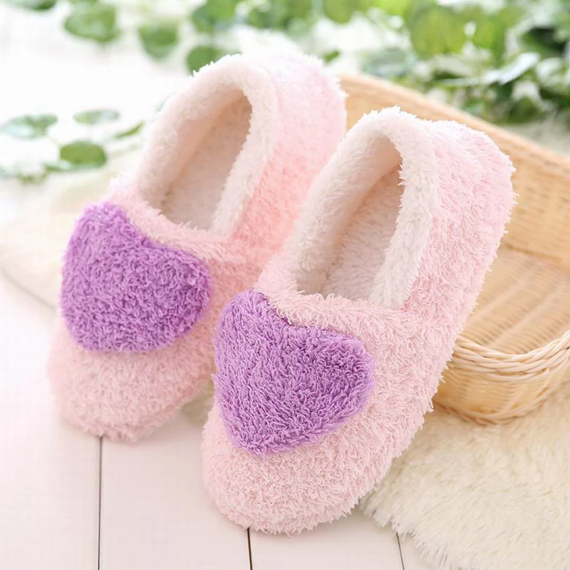 

2018 Women Sweet Heart Warm Slippers Female Fur Plush Winter Flats Ladies Non Slip Comfortable Fashion Home Floor Shoes