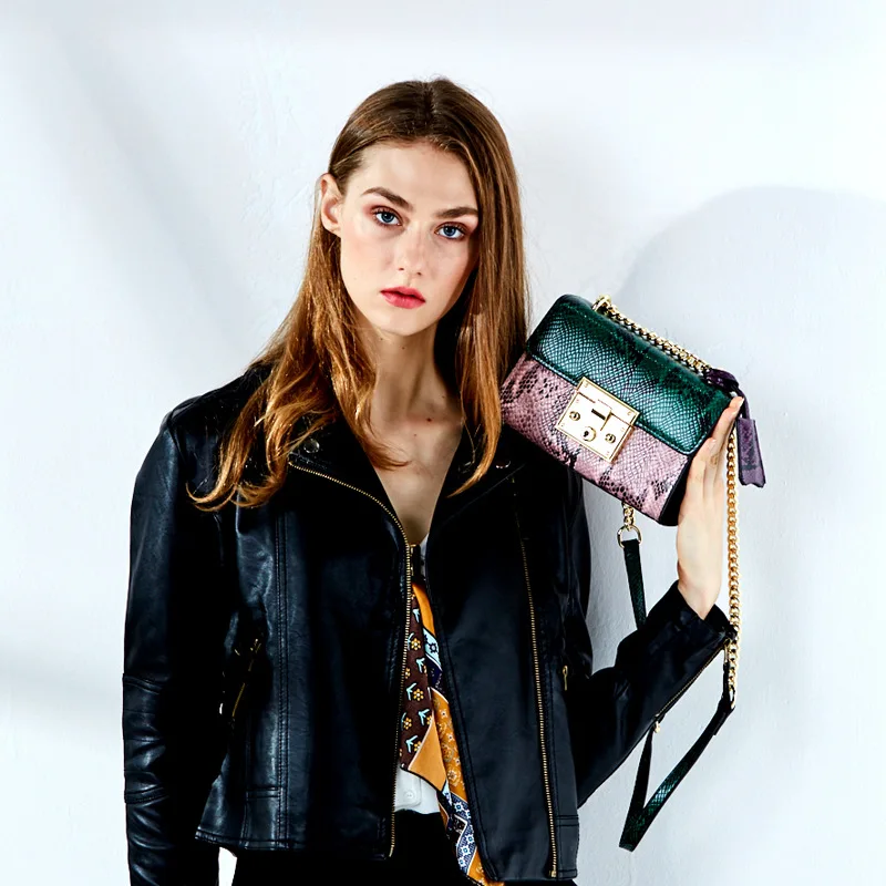 Women's new Korean style leather lock chain bag Cross-section stainless steel style snake grain bag Crossbody