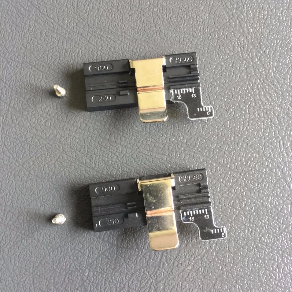 

5pcs/lot superior quality CT-30 CT-20 CT-06 CT-30A Fiber cleaver fixture fiber cleaver FTTH fiber holder for 0.25mm 0.9MM 3MM