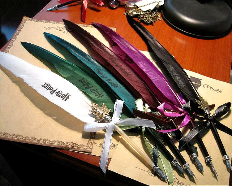 

Best gift Free shipping Harry Potter magic Owl feathers pen without ink 7 colors without ink 1pcs
