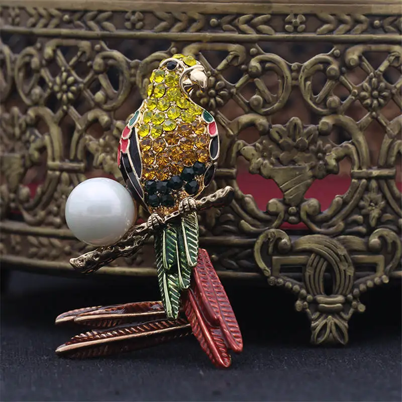 DoreenBeads стильный значок попугая птица с имитацией жемчуга Эмаль Булавка